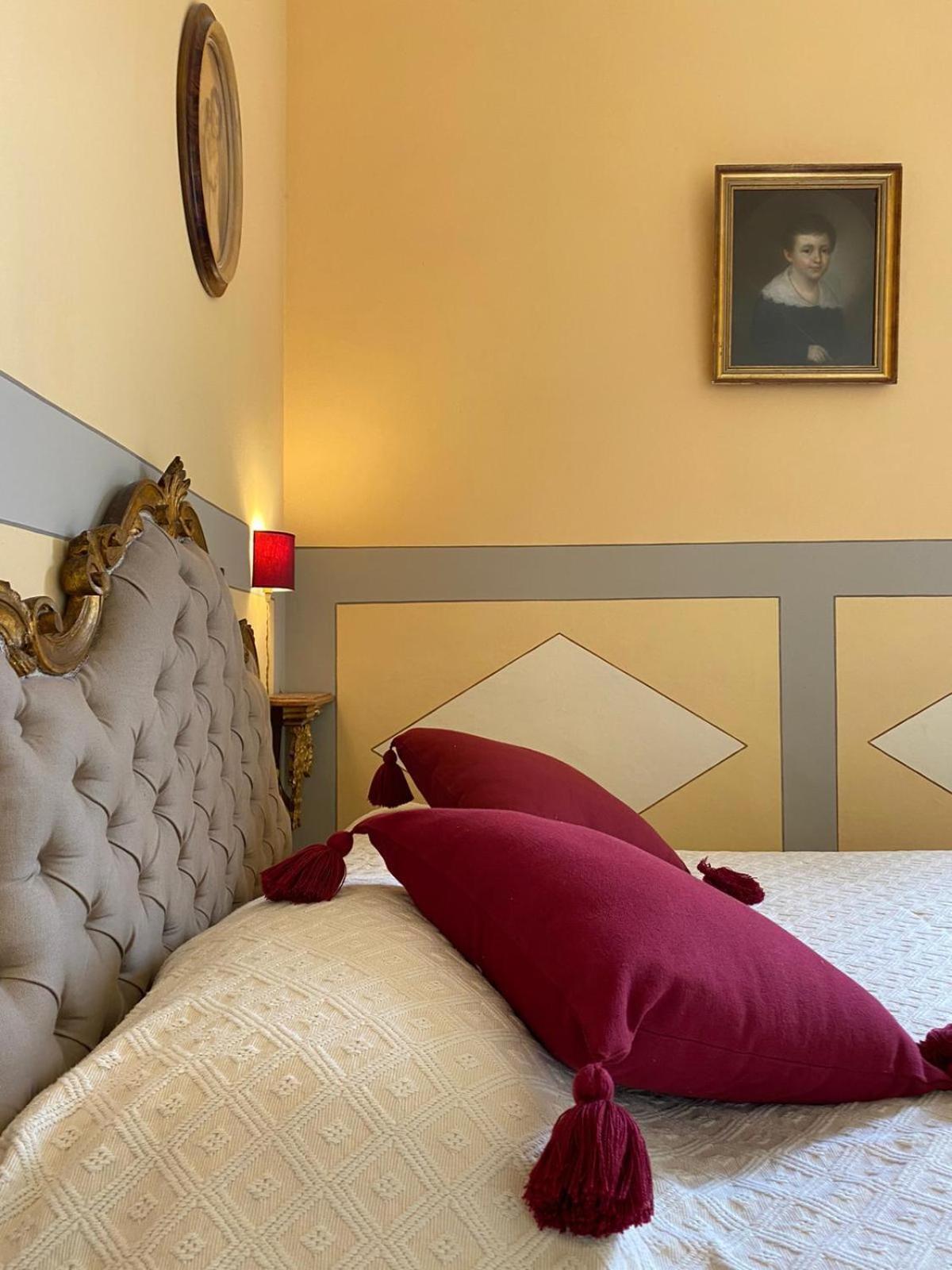 Residenza D'Epoca San Lorenzo Tre Тоді Номер фото