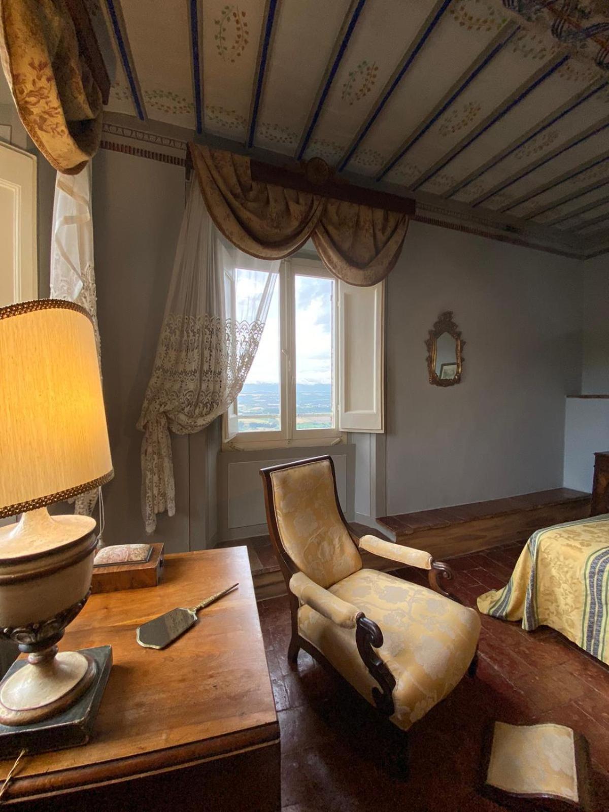 Residenza D'Epoca San Lorenzo Tre Тоді Номер фото