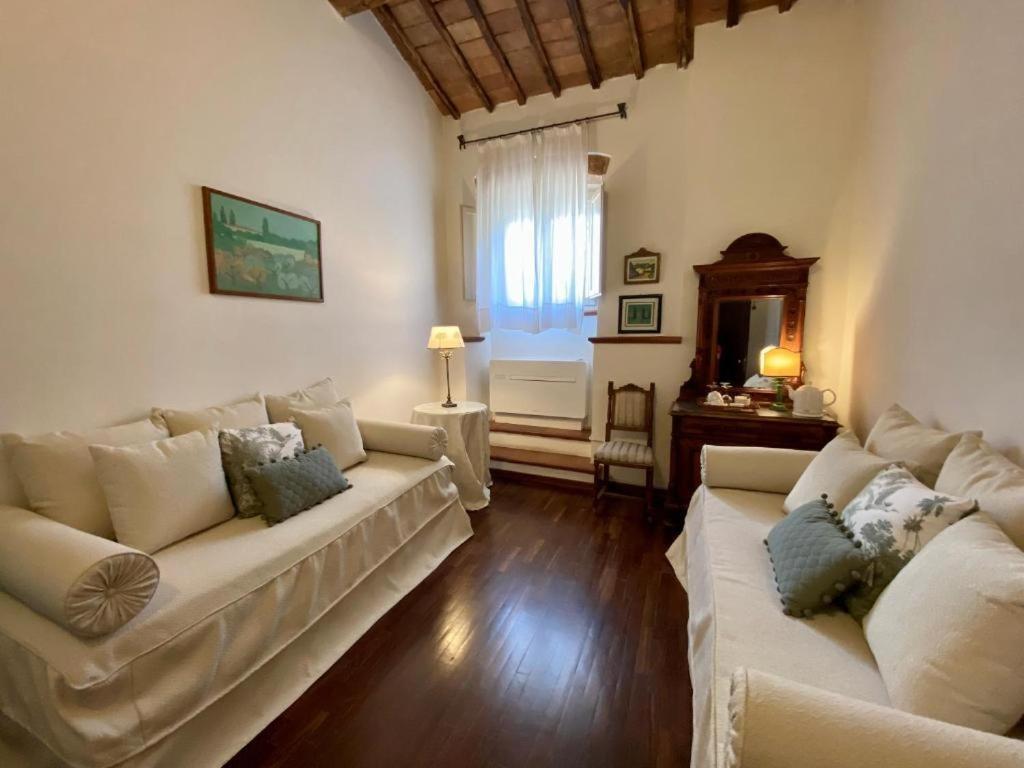 Residenza D'Epoca San Lorenzo Tre Тоді Екстер'єр фото
